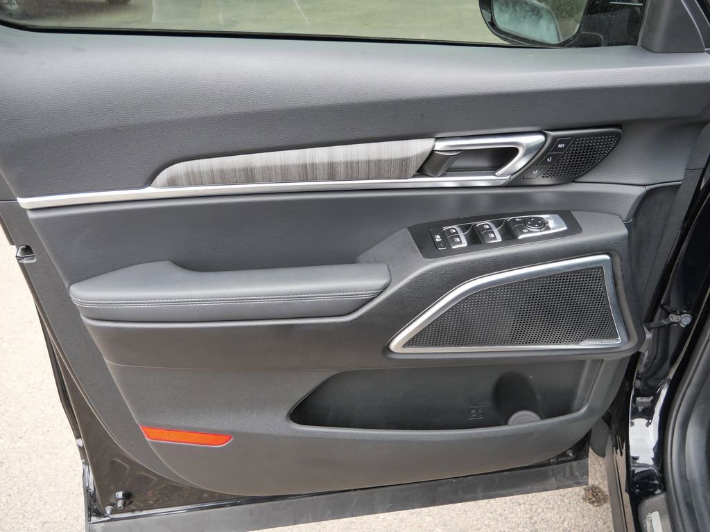 Used 2023 Kia Telluride SX image 28
