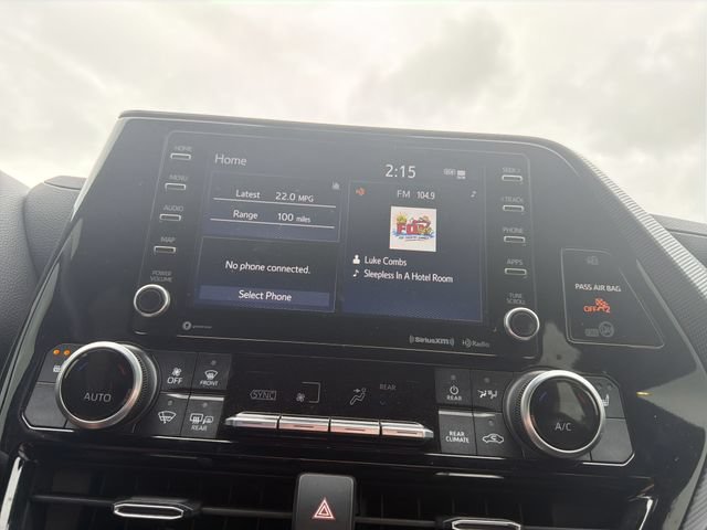 Used 2021 Toyota Highlander XSE FWD image 28