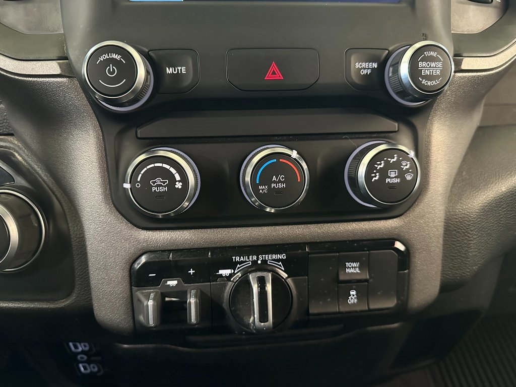 Certified 2022 RAM 1500 Tradesman w/ Trailer Tow Group image 27