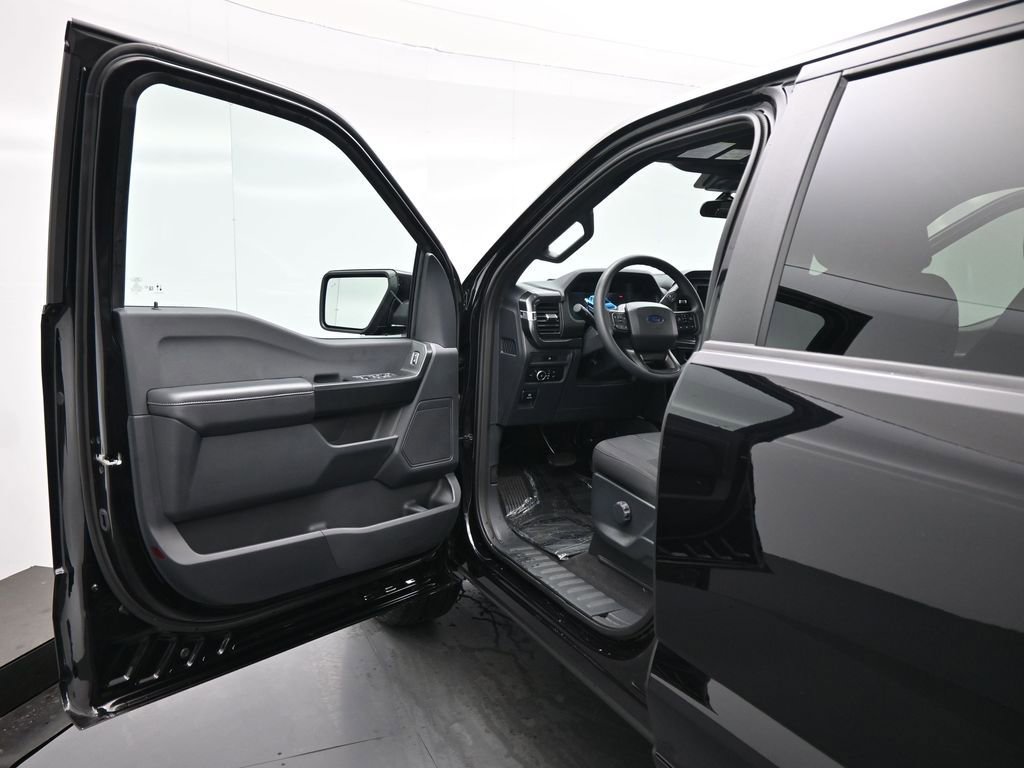 Certified 2025 Ford F150 STX w/ Equipment Group 200A image 9