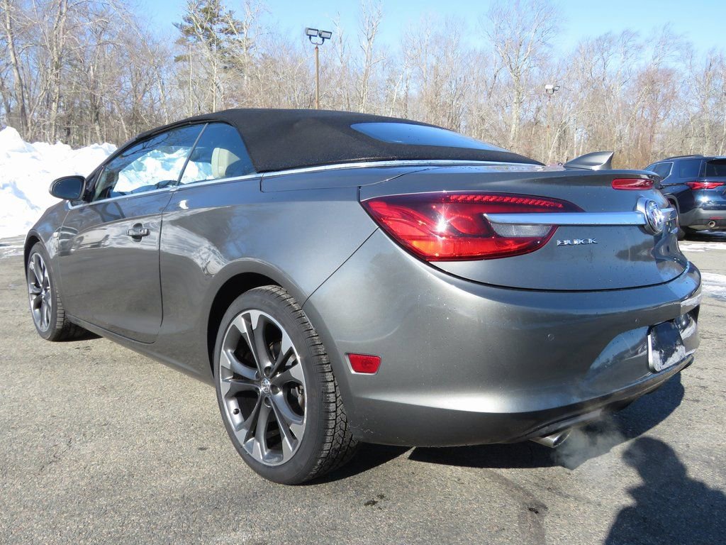 Used 2018 Buick Cascada Premium image 7