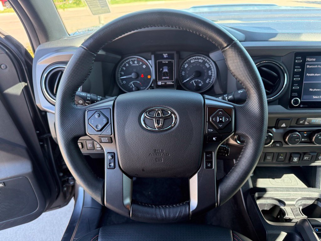 Used 2021 Toyota Tacoma TRD Pro AWD/4WD image 13
