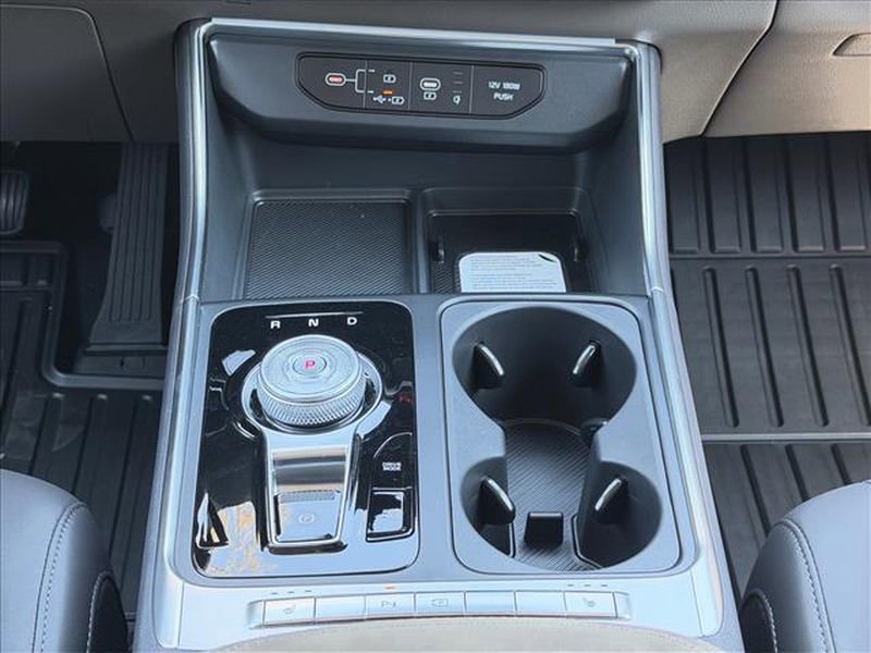 New 2026 Kia Carnival EX image 18