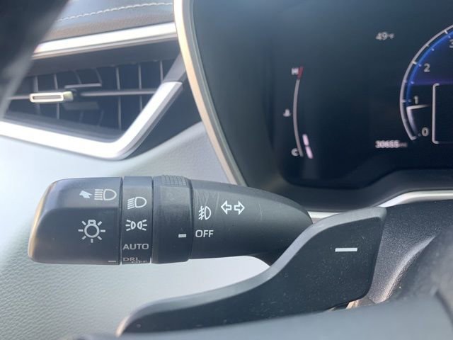 Used 2023 Toyota Corolla XSE image 25