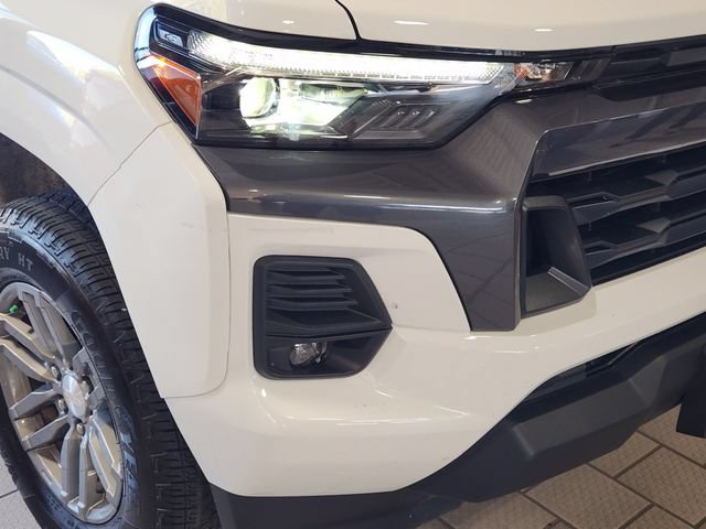 Used 2025 Chevrolet Colorado LT w/ LT Convenience Package RWD image 6
