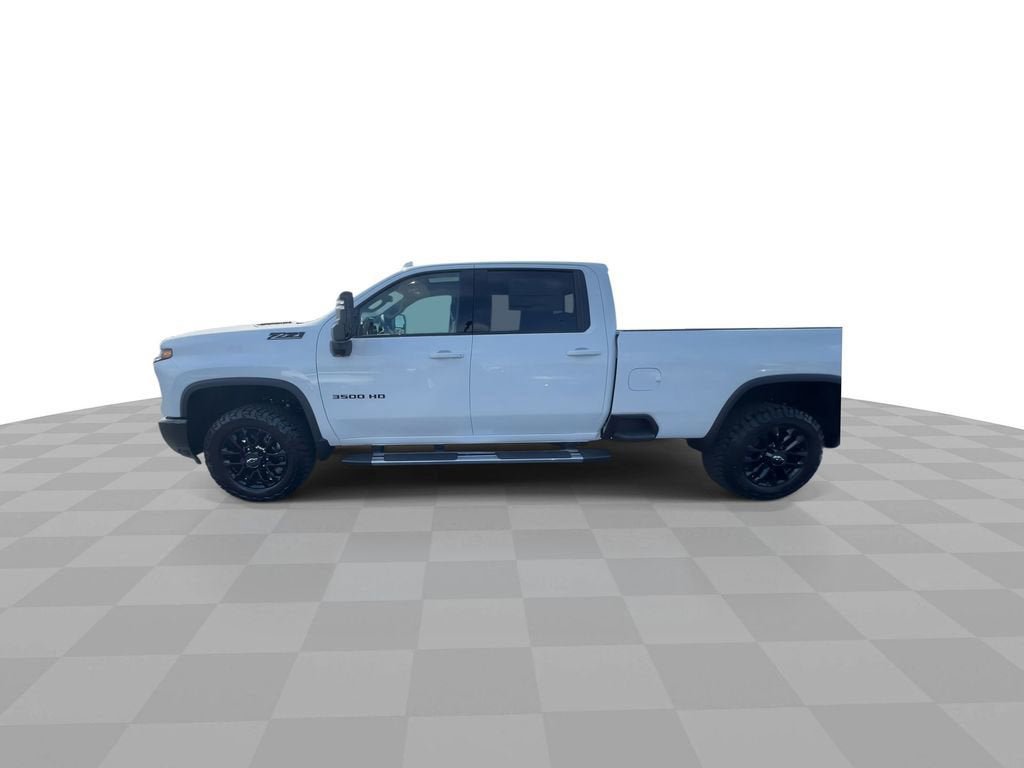 New 2025 Chevrolet Silverado 3500 LTZ w/ LTZ Plus Package AWD/4WD image 4