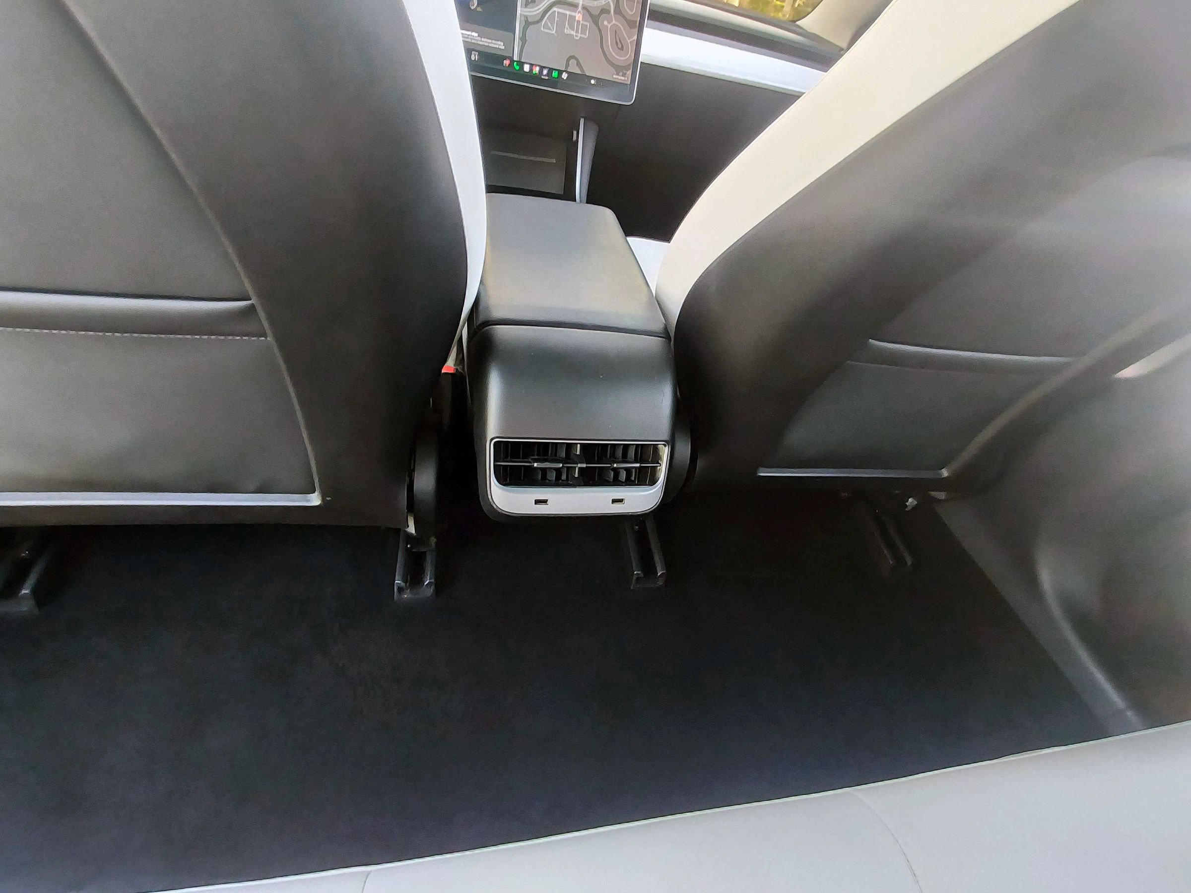 Used 2019 Tesla Model 3 RWD image 14