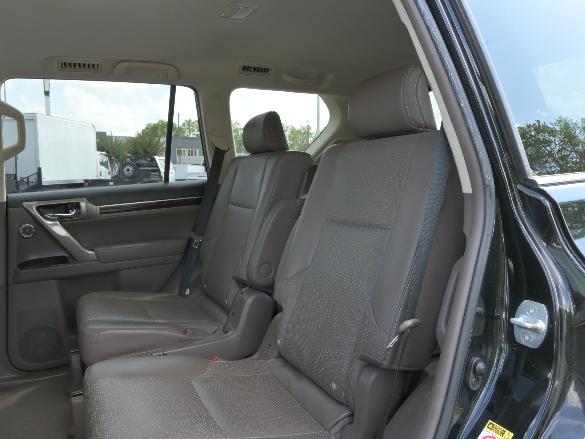 Used 2017 Lexus GX 460 Luxury AWD/4WD image 11
