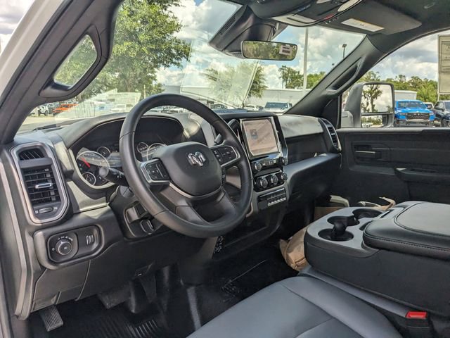 New 2025 RAM 5500 Tradesman AWD/4WD image 14