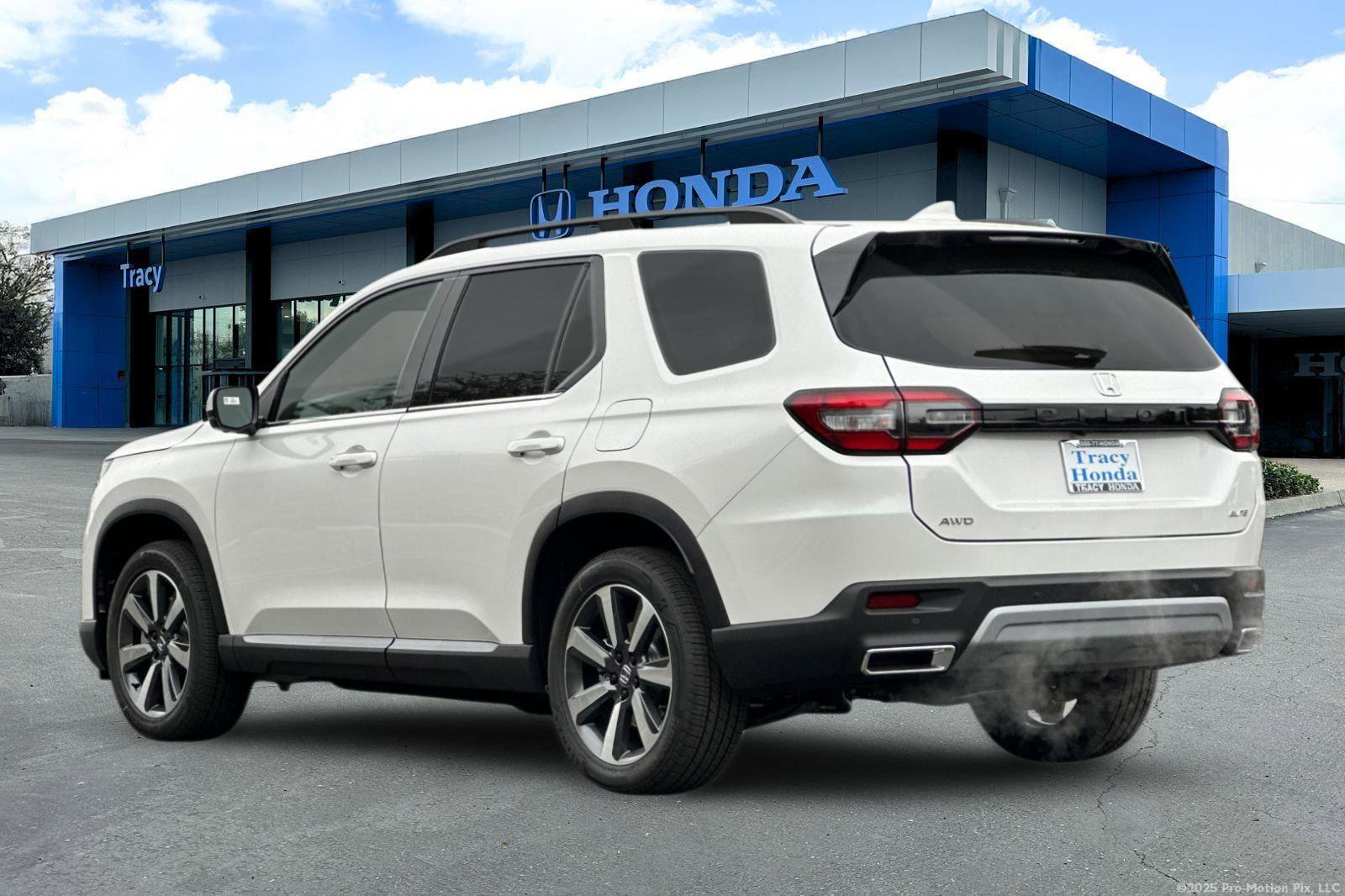 New 2025 Honda Pilot Elite image 6