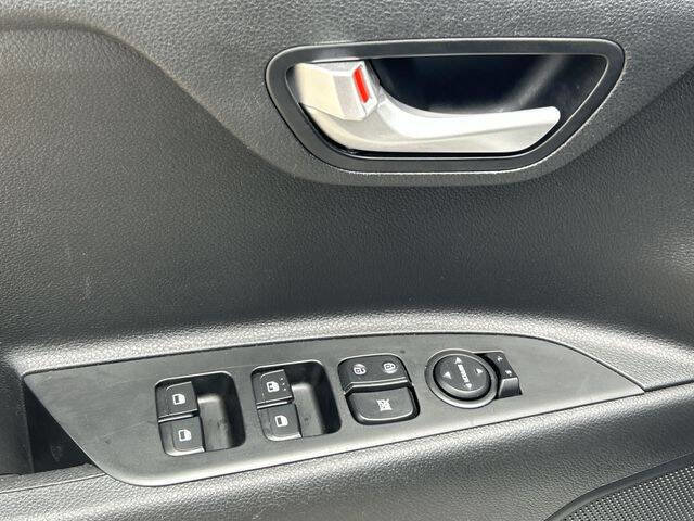 Used 2023 Kia Rio S w/ Technology Package FWD image 24