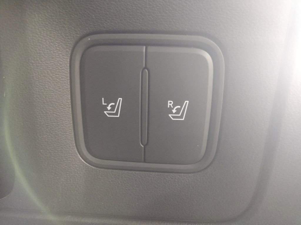 New 2026 Hyundai Ioniq 9 SEL image 20