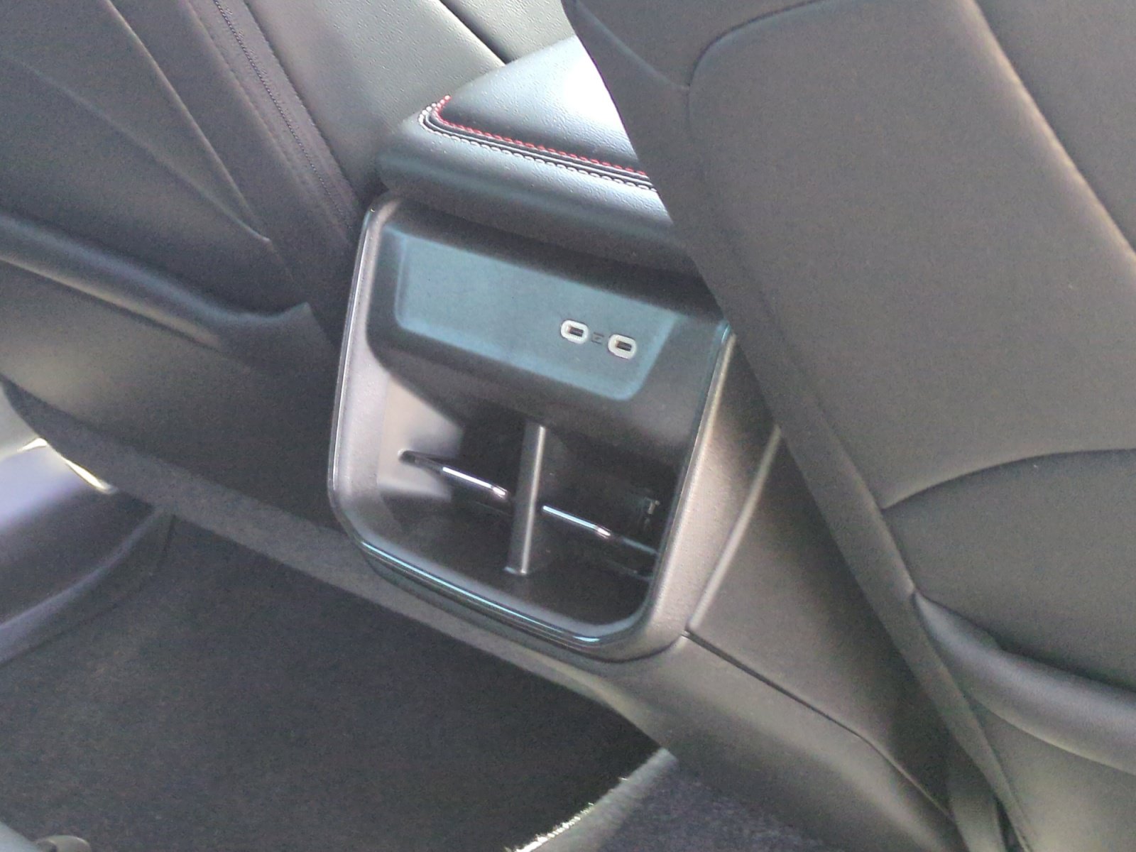 New 2026 Dodge Charger R/T AWD/4WD image 30