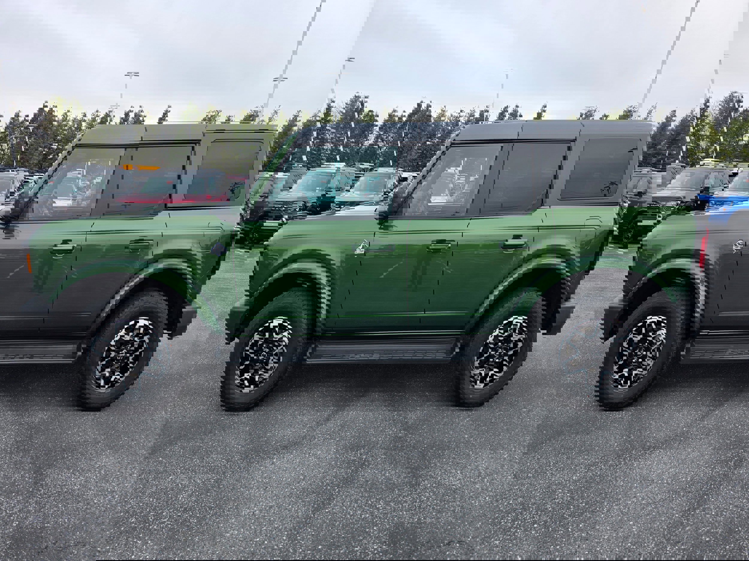 Certified 2025 Ford Bronco Outer Banks video 2