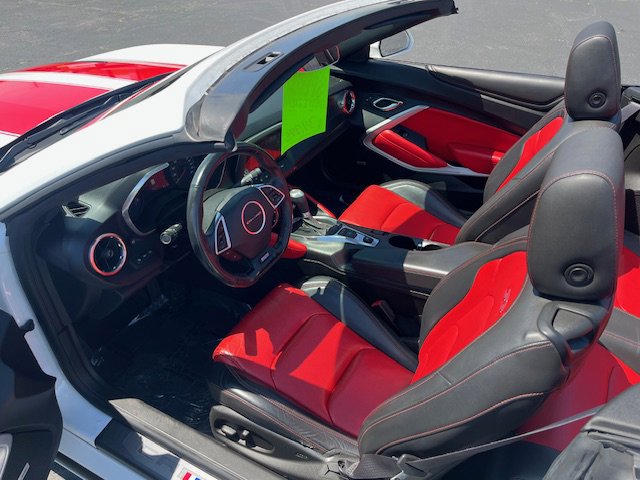 Used 2016 Chevrolet Camaro SS image 7