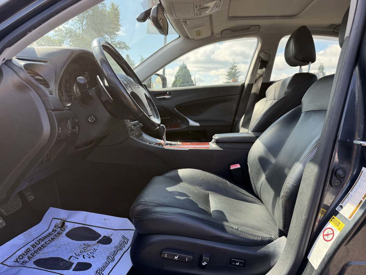 Used 2008 Lexus IS 250 AWD w/ Luxury Pkg image 10