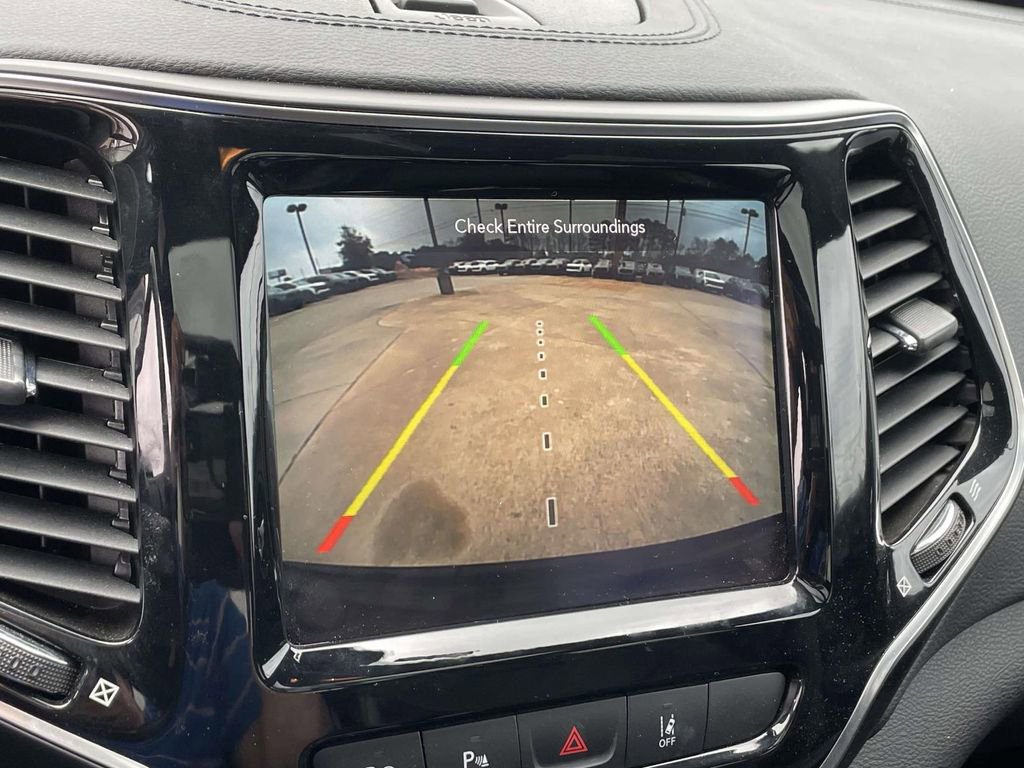 Used 2021 Jeep Cherokee High Altitude image 27