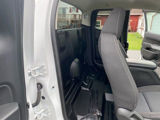 Used 2020 Chevrolet Colorado LT w/ Safety Package image 22