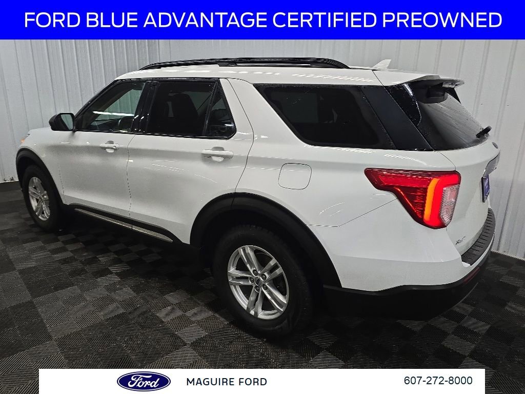 Used 2020 Ford Explorer XLT w/ Equipment Group 202A AWD/4WD image 12