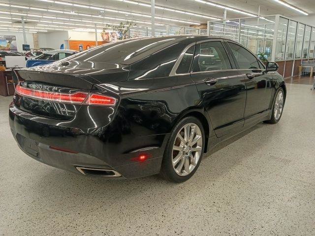 Used 2016 Lincoln MKZ w/ Equipment Group 200A Select FWD image 6
