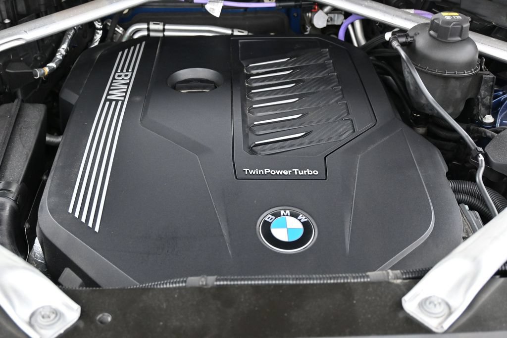 Used 2022 BMW X5 xDrive40i AWD/4WD image 42