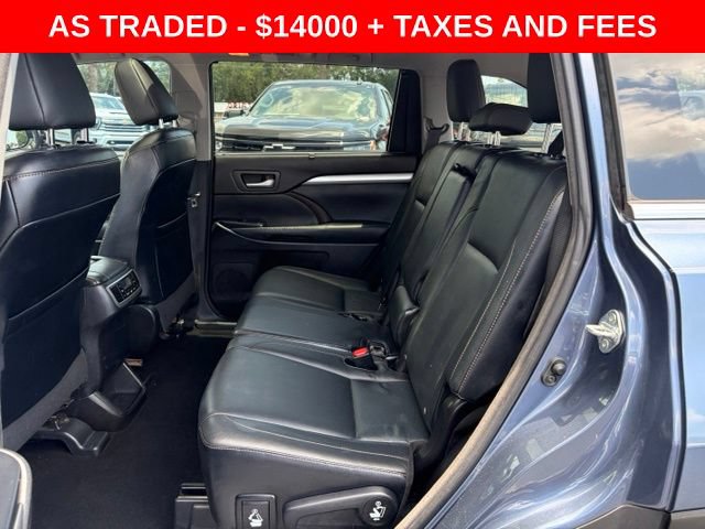 Used 2015 Toyota Highlander XLE FWD image 15