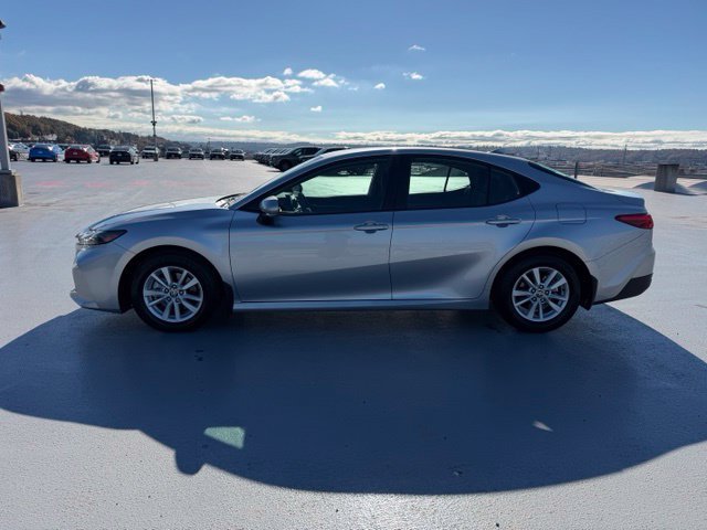 Used 2026 Toyota Camry LE w/ Preferred Package 2 (TMS) FWD image 6