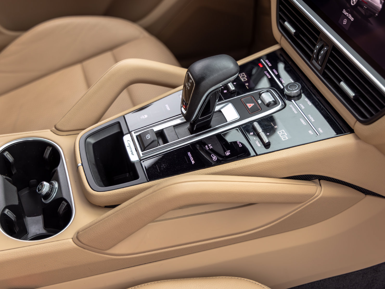 Certified 2021 Porsche Cayenne AWD/4WD image 55