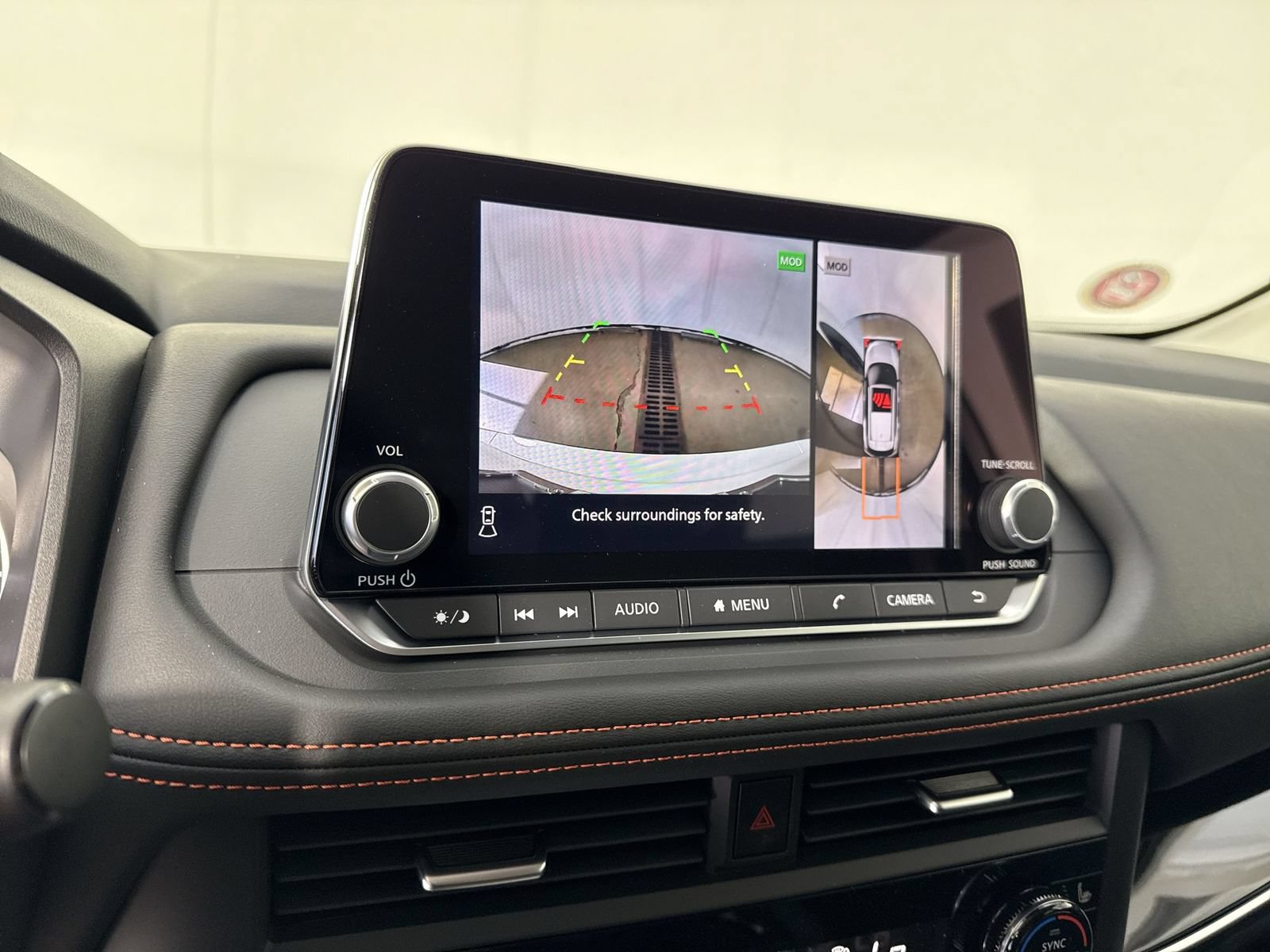 New 2026 Nissan Rogue SV AWD/4WD image 9