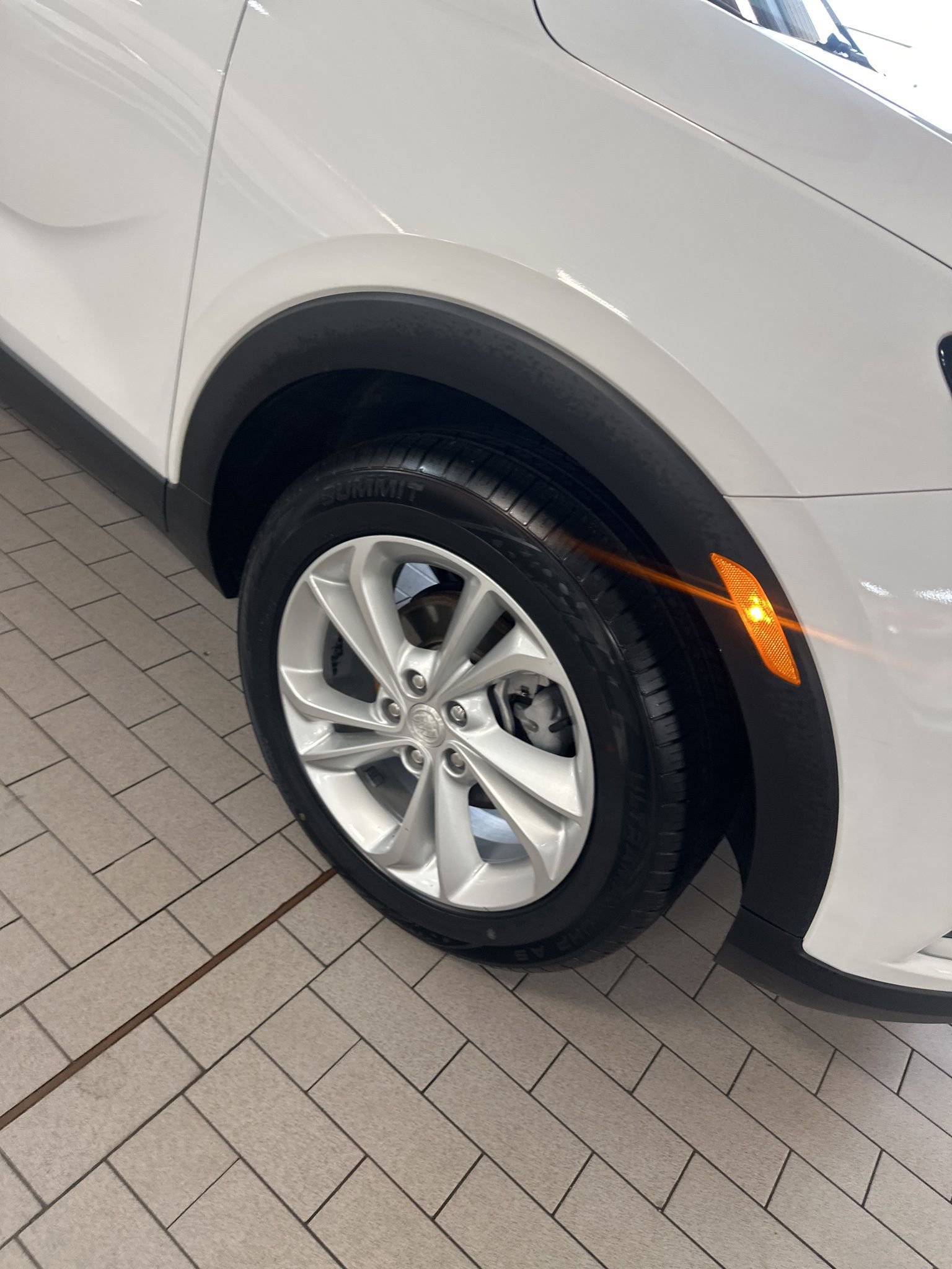 Used 2021 Buick Encore GX Preferred image 21