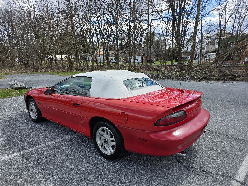 Used 1996 Chevrolet Camaro Z28 image 16