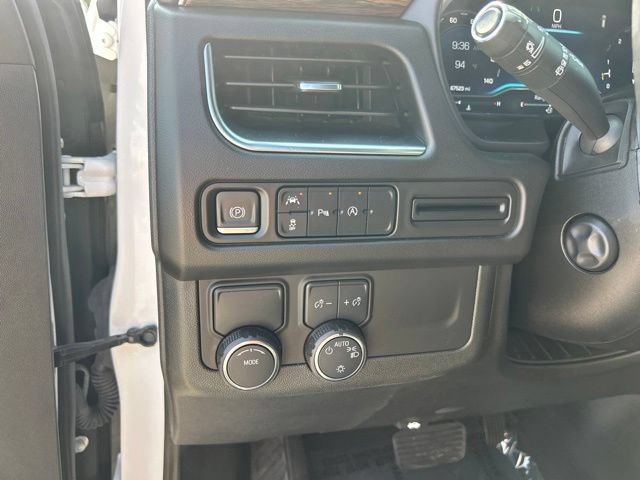 Used 2024 Chevrolet Tahoe Premier RWD image 17