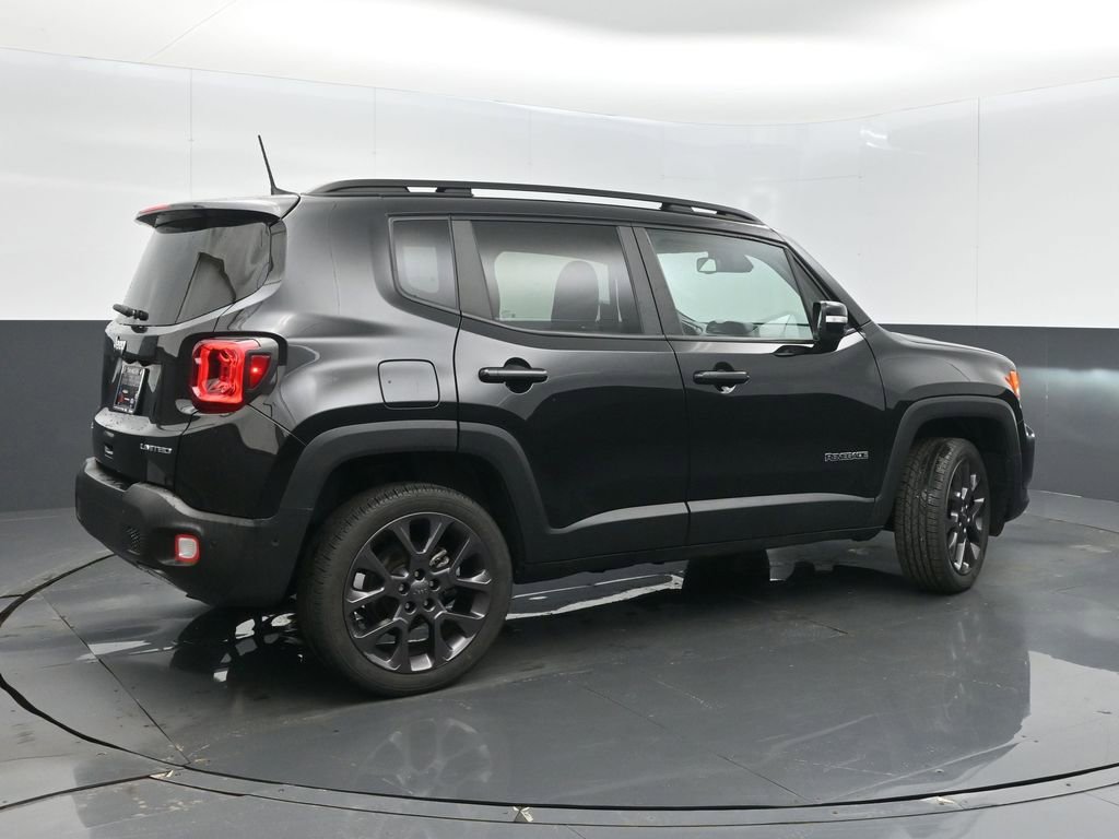 Certified 2023 Jeep Renegade Limited w/ Sun/Sound Group image 7
