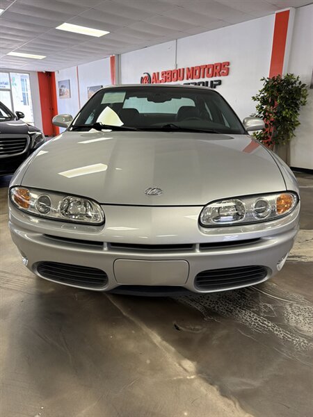 Used 2001 Oldsmobile Aurora 3.5 w/ Convenience Pkg FWD image 2