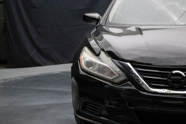 Used 2016 Nissan Altima 2.5 S w/ Power Driver Seat Package image 5