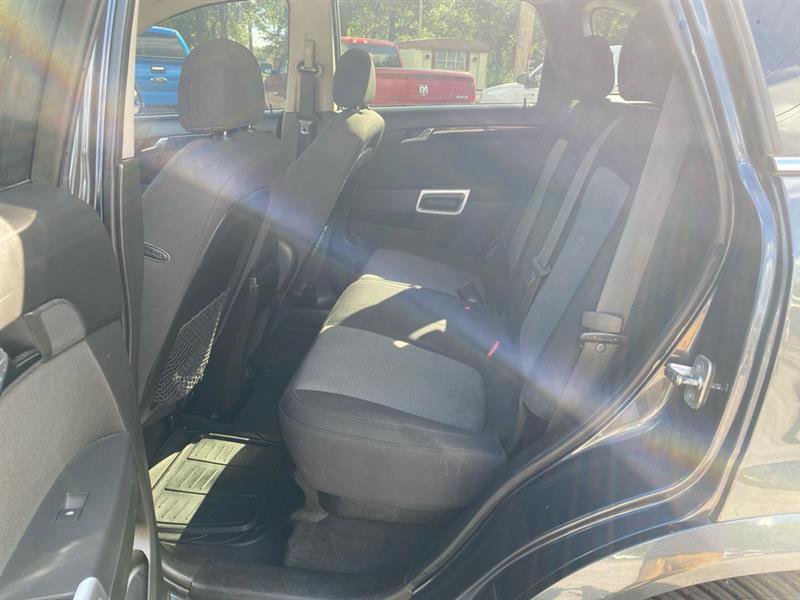 Used 2013 Chevrolet Captiva Sport LT FWD image 10