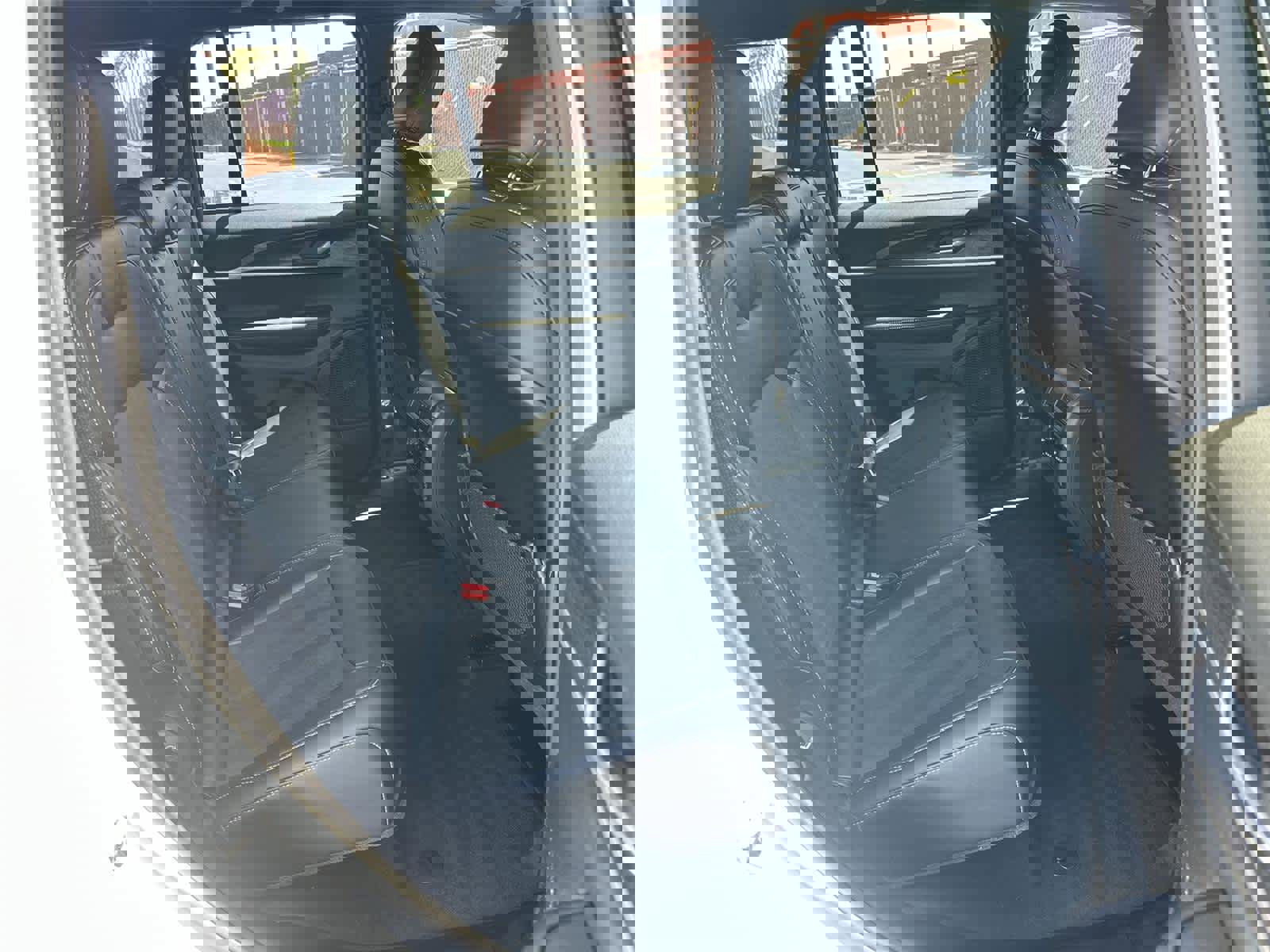 Used 2026 Jeep Grand Cherokee Altitude RWD image 13