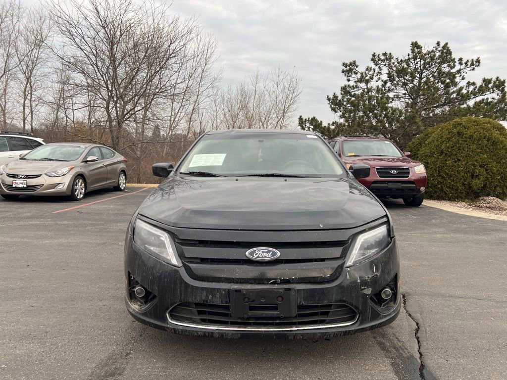 Used 2010 Ford Fusion SEL image 2