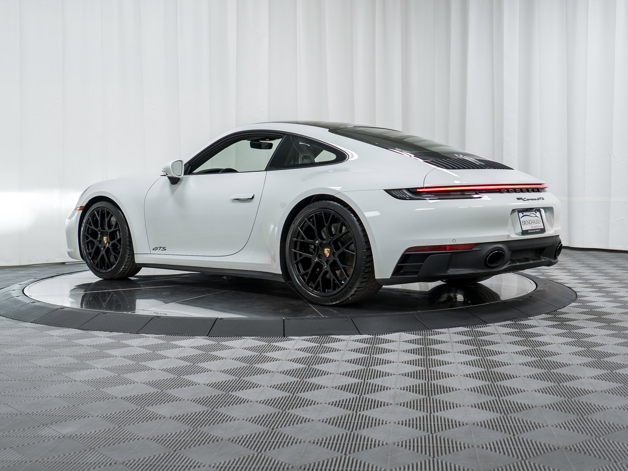 Certified 2024 Porsche 911 Carrera GTS image 38