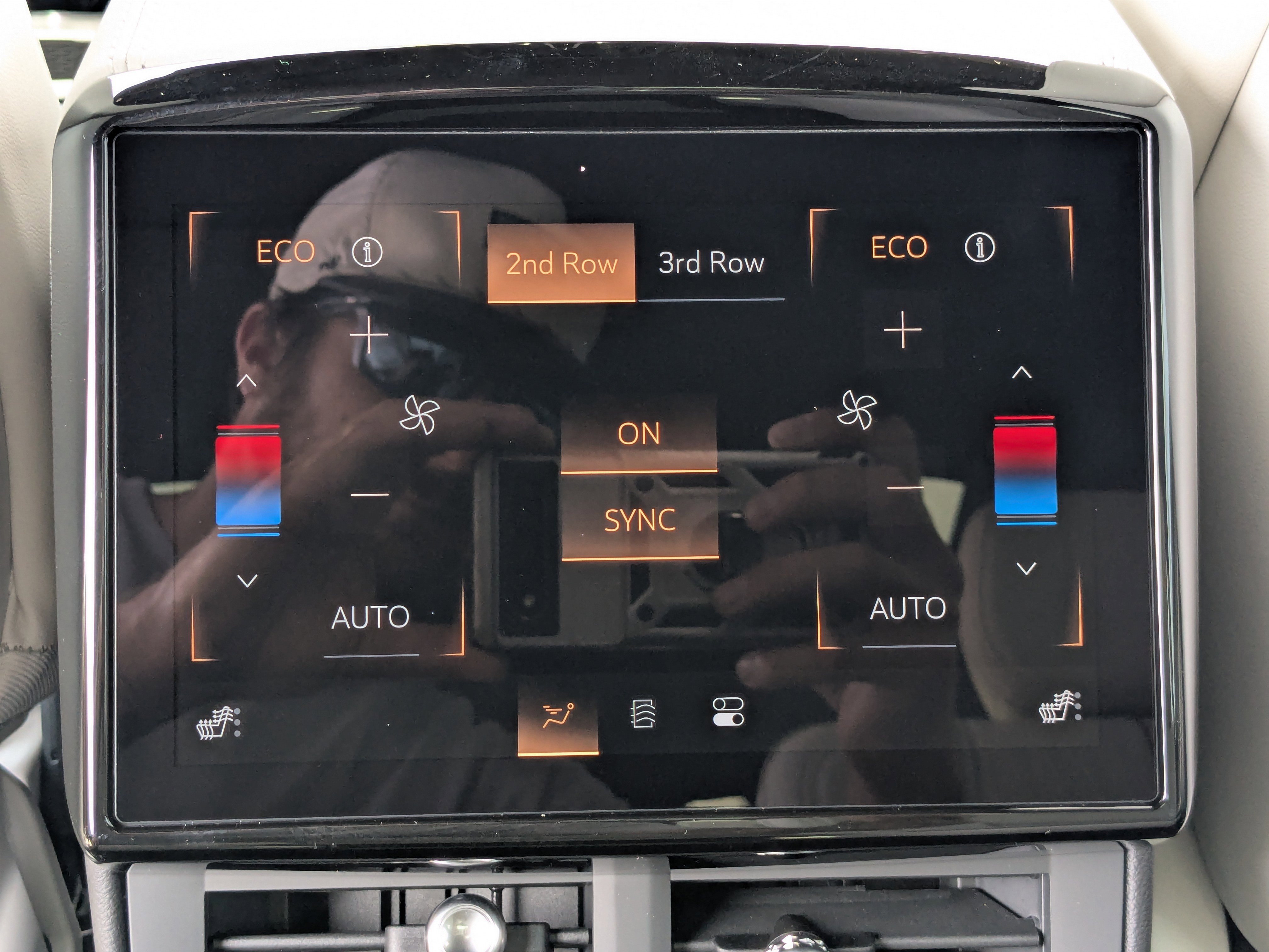 New 2026 Cadillac Vistiq Sport image 25