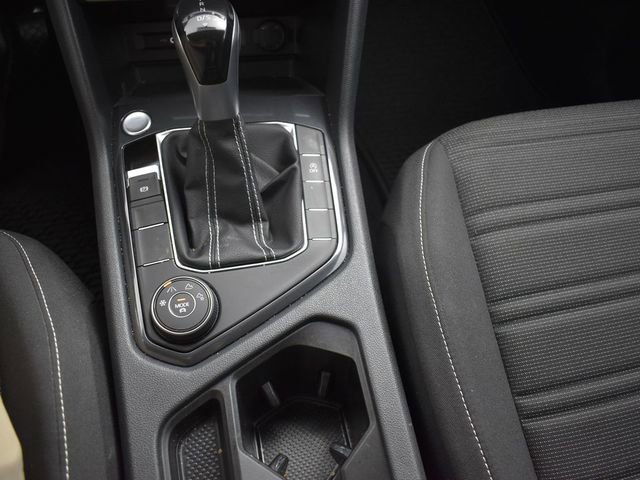 Used 2022 Volkswagen Tiguan S image 16