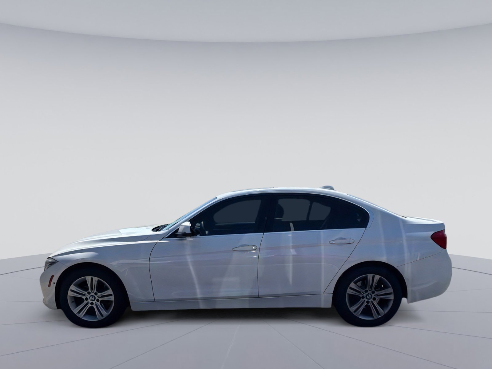 Used 2017 BMW 330i Sedan RWD image 9