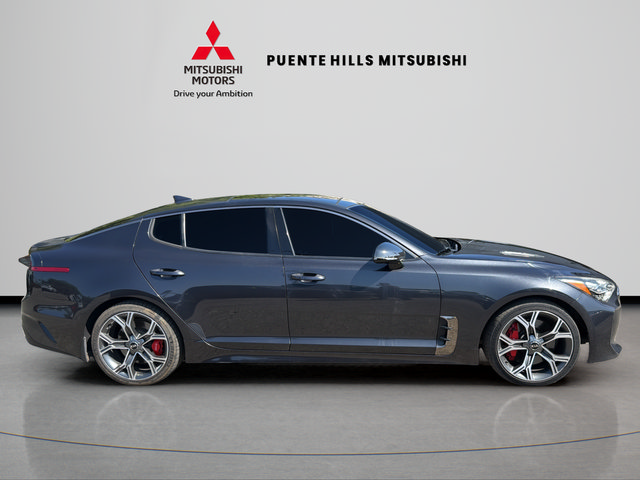 Used 2021 Kia Stinger GT2 RWD image 4