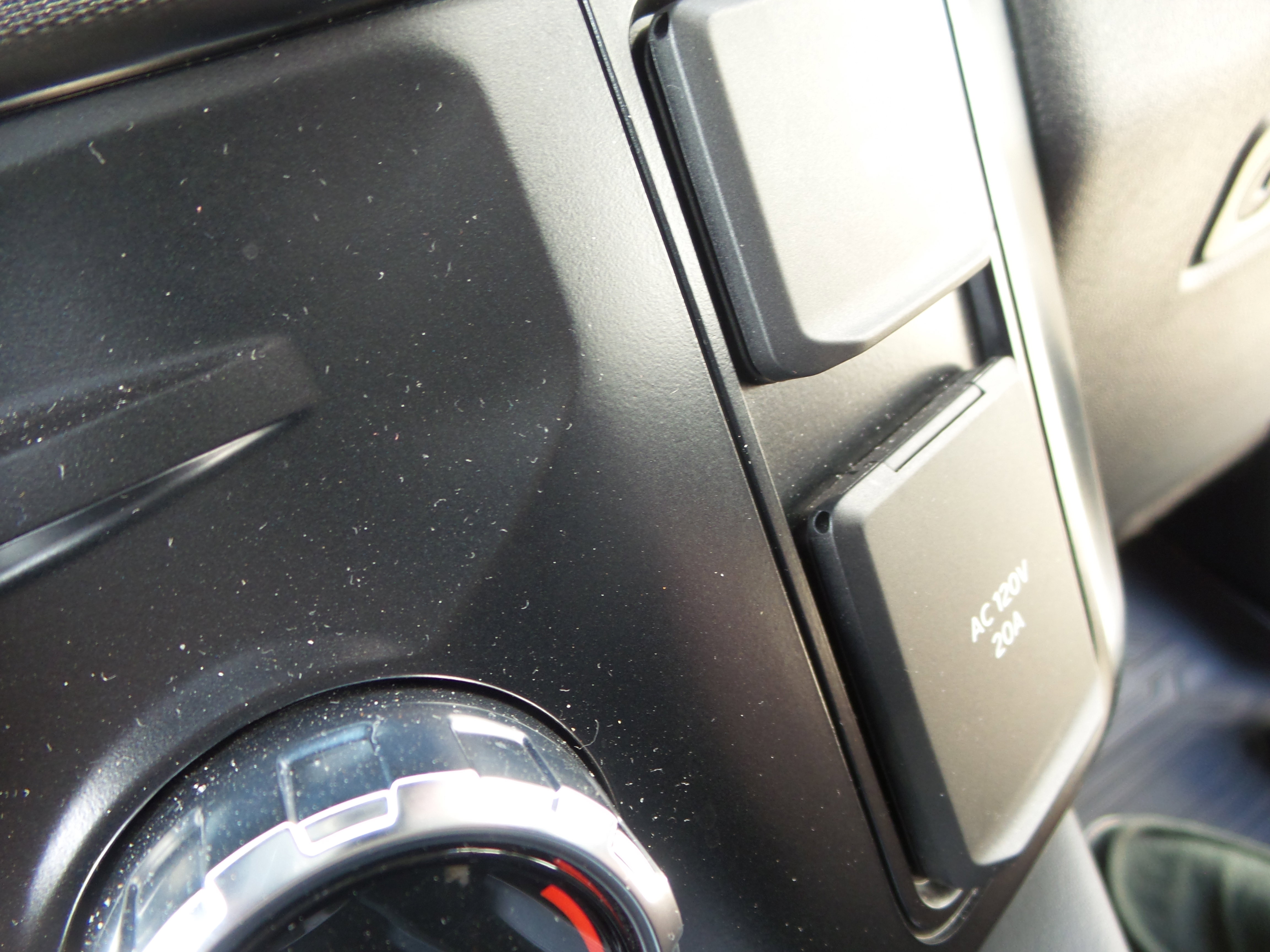 Used 2024 Ford F350 Platinum w/ FX4 Off-Road Package image 87