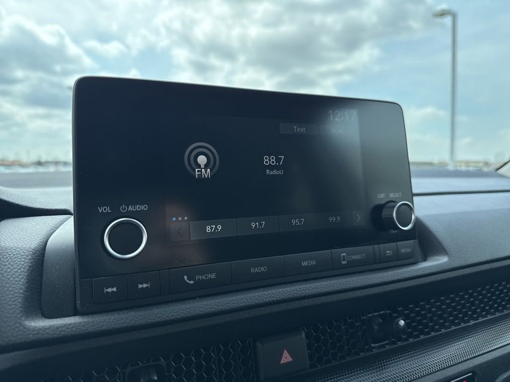 Certified 2025 Honda CR-V EX image 19