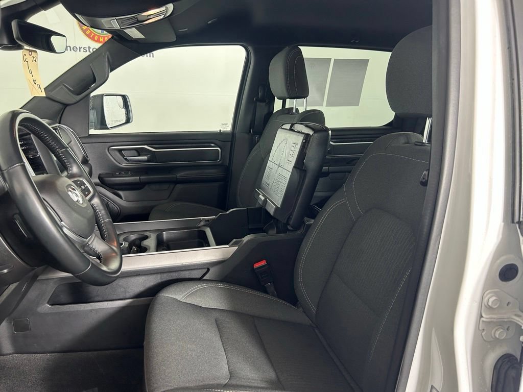 Used 2022 RAM 1500 Big Horn AWD/4WD image 10