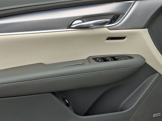 Used 2024 Cadillac XT5 Premium Luxury image 11