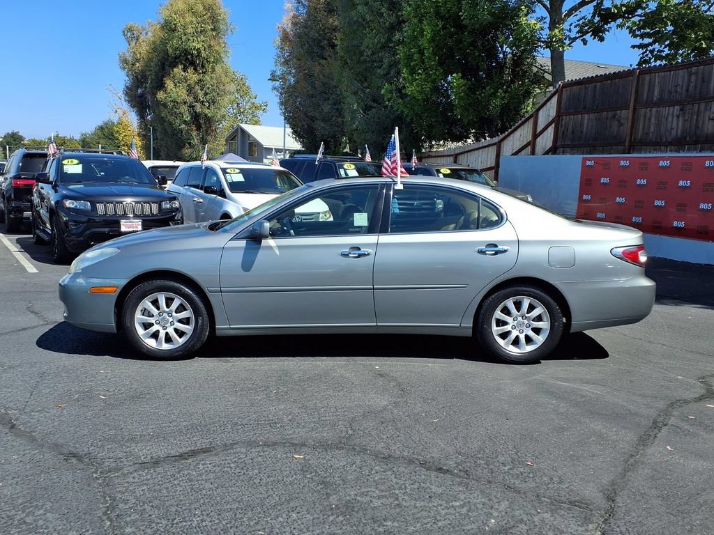 Used 2004 Lexus ES 330 FWD image 3