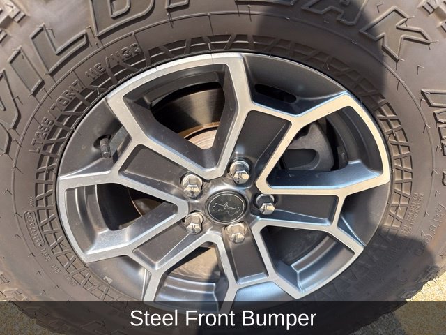Used 2025 Jeep Gladiator Mojave AWD/4WD image 19