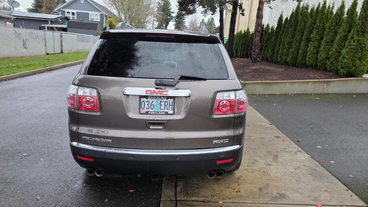 Used 2010 GMC Acadia SLT image 6